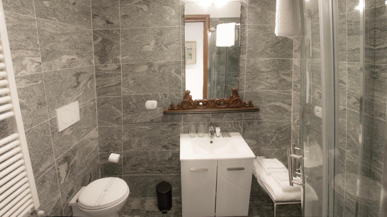 Aiello Suites Executive มิลาน ภายนอก รูปภาพ